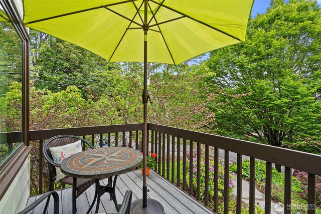 731 19th Avenue, Seattle, WA 98122