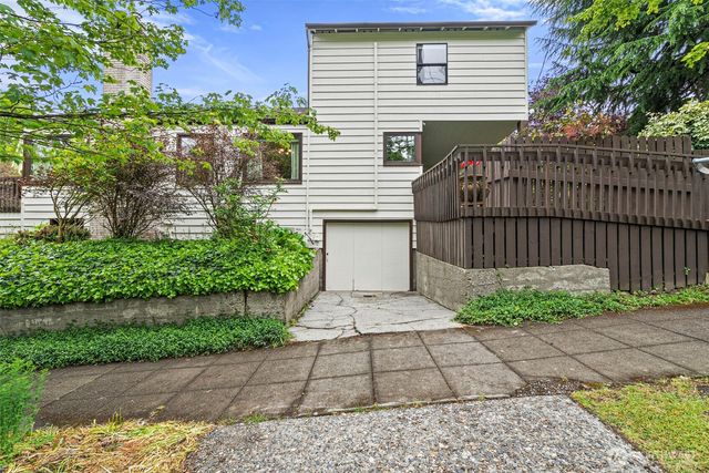 731 19th Avenue, Seattle, WA 98122