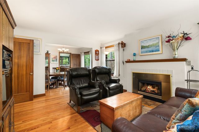 731 19th Avenue, Seattle, WA 98122