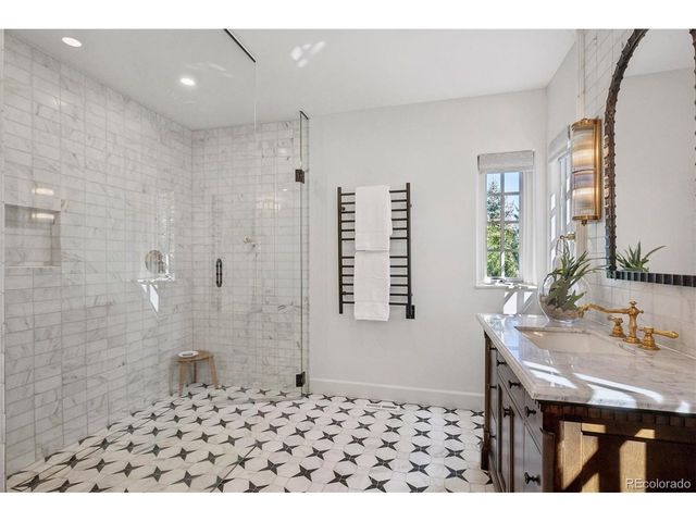 1515 E Tufts Ave, Englewood, CO 80113