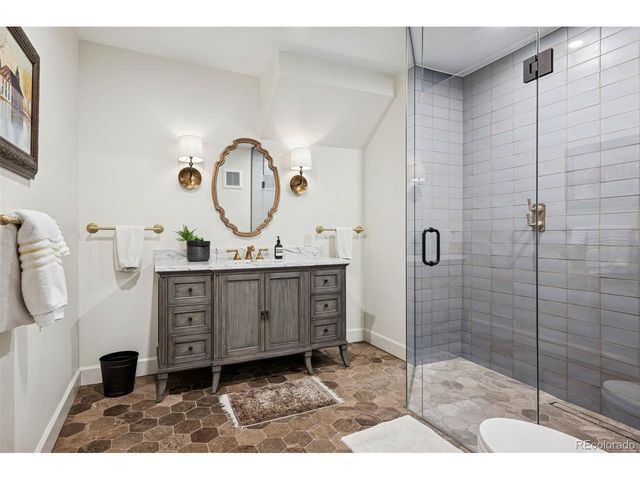 1515 E Tufts Ave, Englewood, CO 80113