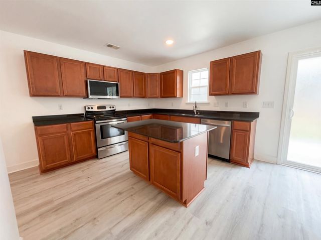 1300 Green Turf Lane, Elgin, SC 29045