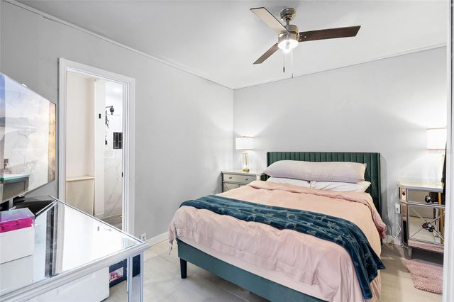 504 E CALHOUN STREET, Plant City, FL 33563