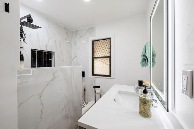 504 E CALHOUN STREET, Plant City, FL 33563