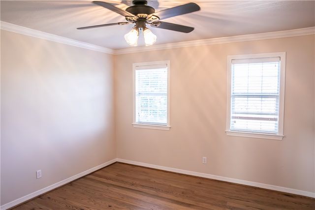 8660 Cedar Hill Road, Brenham, TX 77833