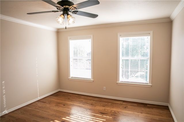 8660 Cedar Hill Road, Brenham, TX 77833