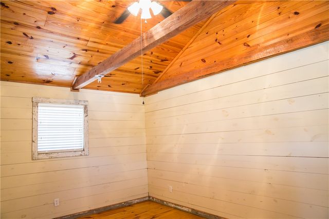 8660 Cedar Hill Road, Brenham, TX 77833