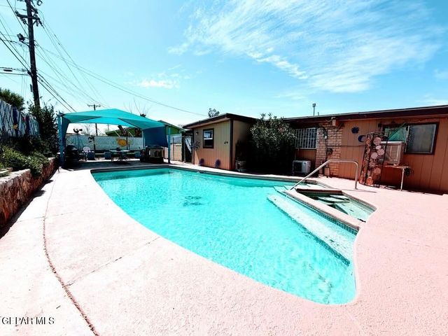 208 MECCA Drive, El Paso, TX 79907