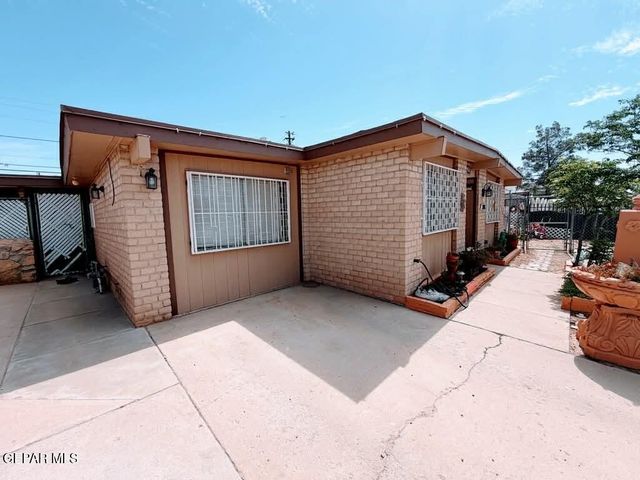 208 MECCA Drive, El Paso, TX 79907