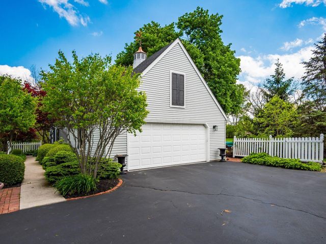 5065 Bayhill Drive, Powell, OH 43065