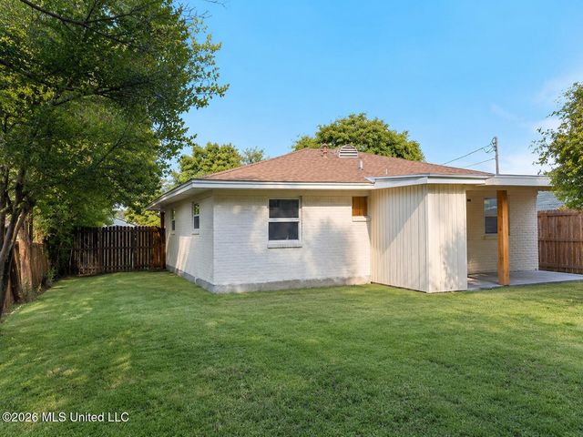 2211 Saint James Boulevard, Gulfport, MS 39507