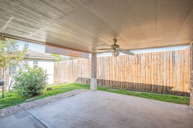 6813 Cheatham Drive, Watauga, TX 76148