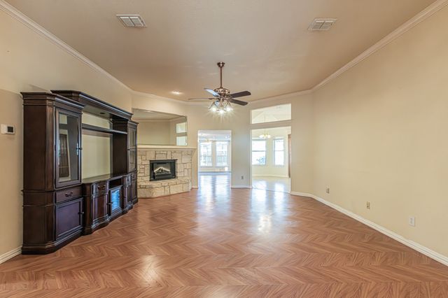 6813 Cheatham Drive, Watauga, TX 76148