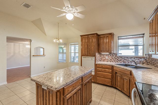 6813 Cheatham Drive, Watauga, TX 76148