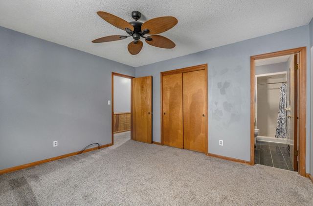 1249 E Edgewood Street, Springfield, MO 65804