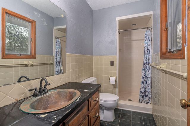 1249 E Edgewood Street, Springfield, MO 65804