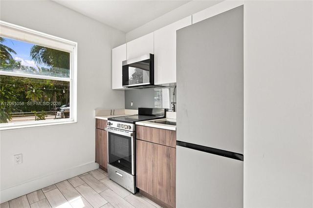 1000 7th Street 4, Miami Beach, FL 33139