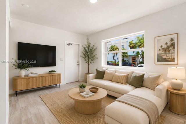 1000 7th Street 4, Miami Beach, FL 33139