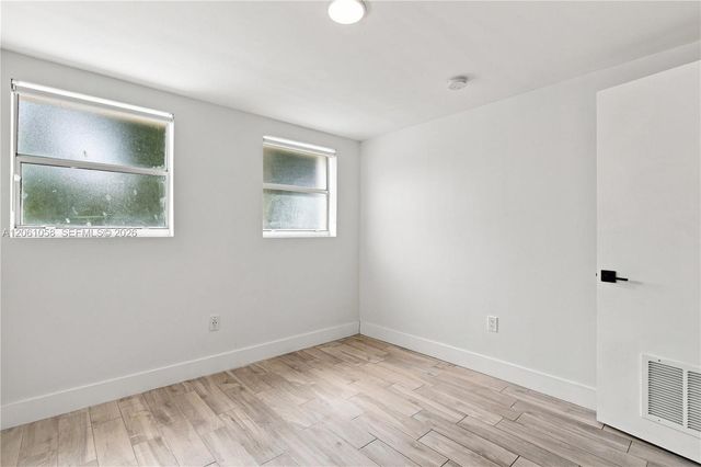 1000 7th Street 4, Miami Beach, FL 33139