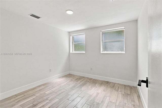 1000 7th Street 4, Miami Beach, FL 33139