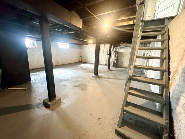 1600 Brewster Avenue, Cincinnati, OH 45207