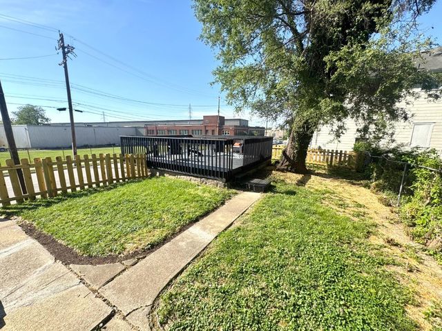 1600 Brewster Avenue, Cincinnati, OH 45207