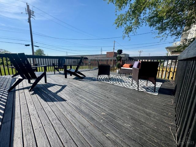 1600 Brewster Avenue, Cincinnati, OH 45207