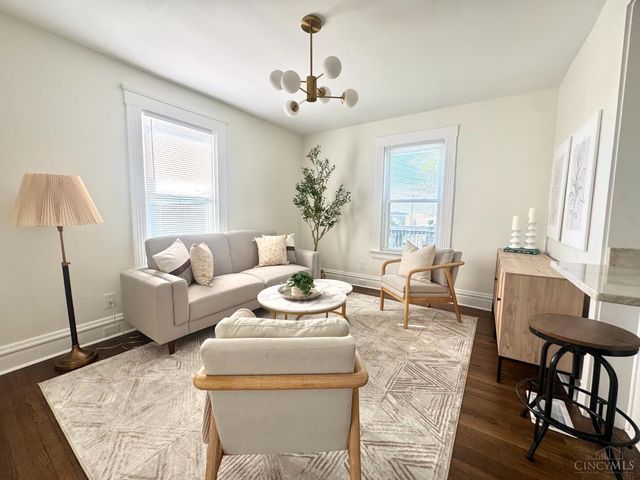 1600 Brewster Avenue, Cincinnati, OH 45207
