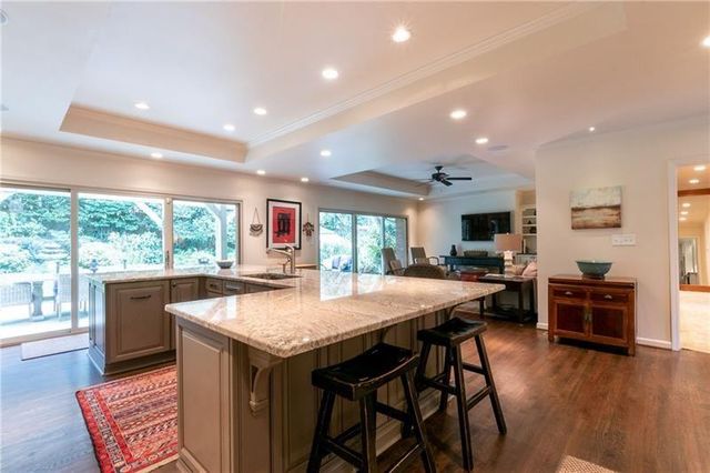 1043 Robin Lane NE, Atlanta, GA 30306