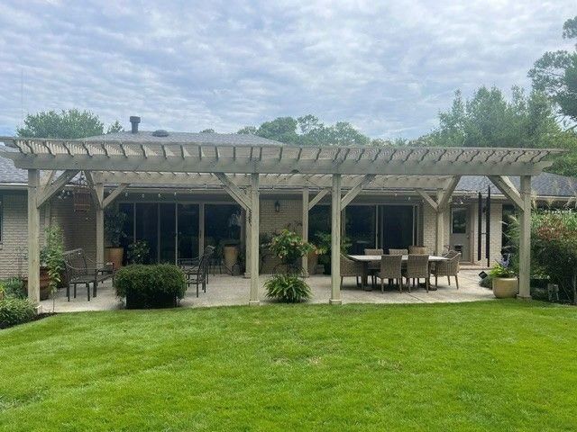 1043 Robin Lane NE, Atlanta, GA 30306