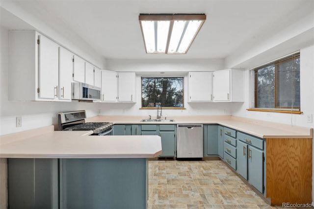 832 Spring Valley Drive, Divide, CO 80814