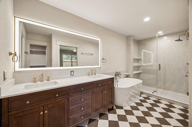 2226 Lamonte Lane, Houston, TX 77018