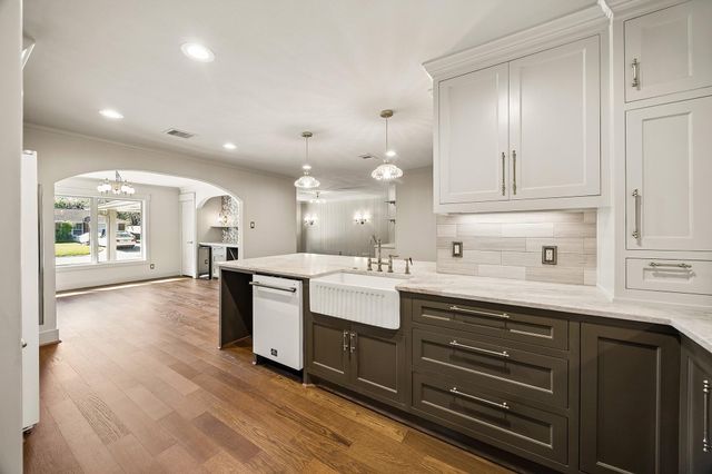 2226 Lamonte Lane, Houston, TX 77018