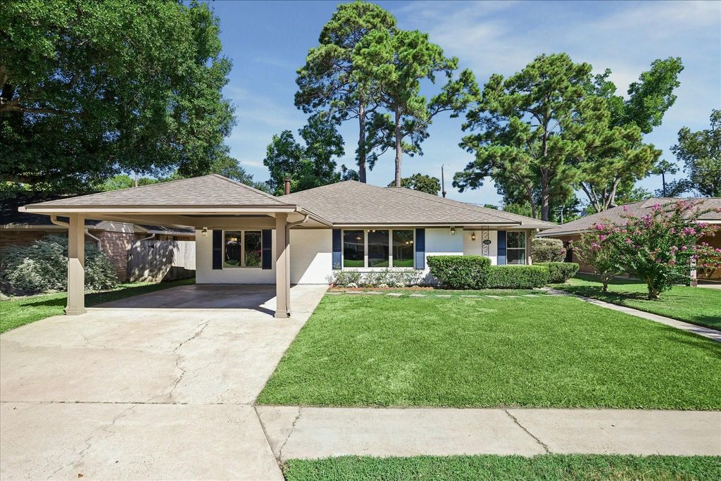 2226 Lamonte Lane, Houston, TX 77018
