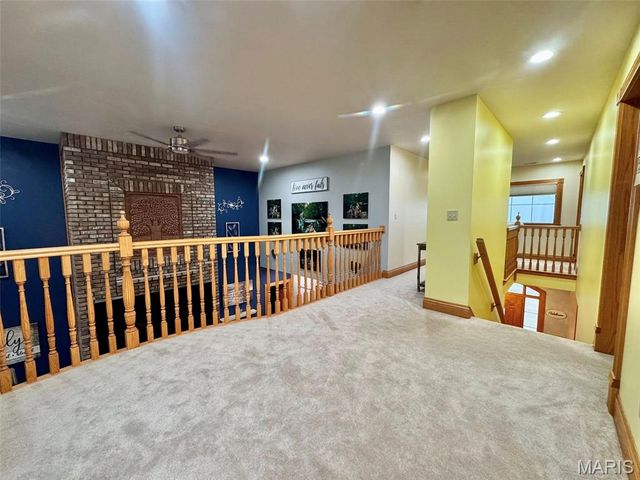 5500 Hidden Valley, Hannibal, MO 63401