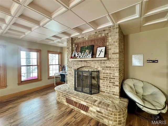 5500 Hidden Valley, Hannibal, MO 63401