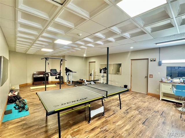 5500 Hidden Valley, Hannibal, MO 63401