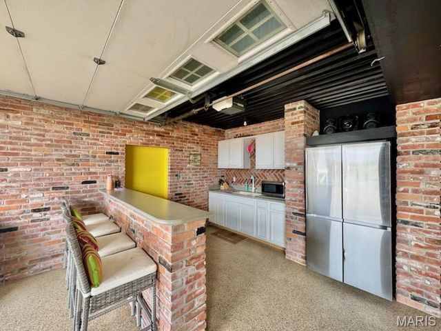 5500 Hidden Valley, Hannibal, MO 63401