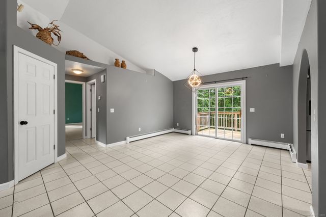 19 Peach Tree Hill Avenue, Ledyard, CT 06339