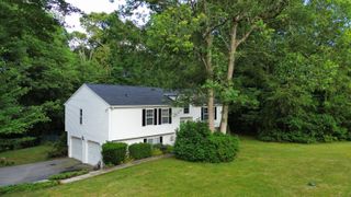19 Peach Tree Hill Avenue, Ledyard, CT 06339
