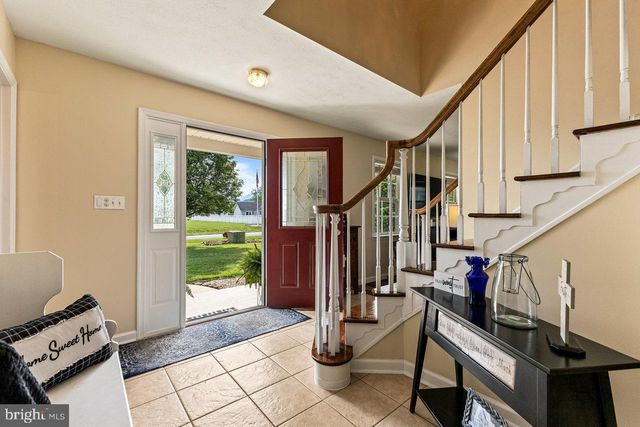 111 DEERFIELD ESTATES DR, Stanley, VA 22851