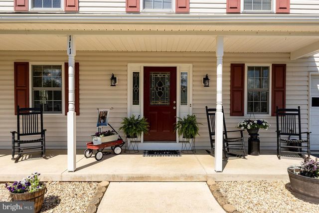 111 DEERFIELD ESTATES DR, Stanley, VA 22851