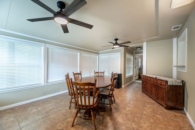 2425 Megan Drive, Fayetteville, AR 72703