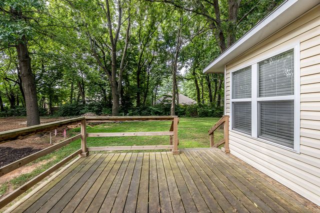 2425 Megan Drive, Fayetteville, AR 72703