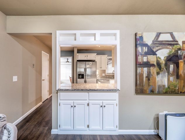 2425 Megan Drive, Fayetteville, AR 72703