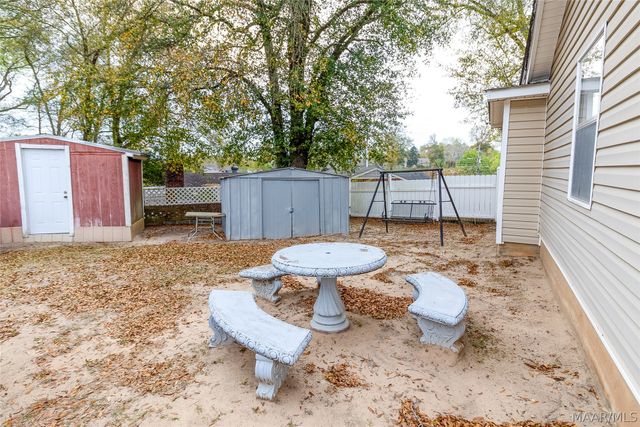 117 White Oak Court, Prattville, AL 36067