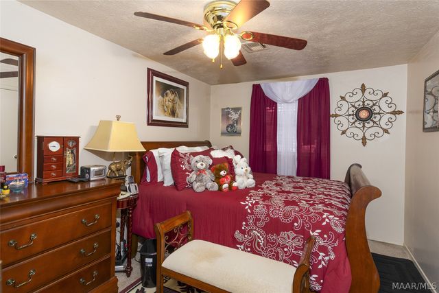 117 White Oak Court, Prattville, AL 36067