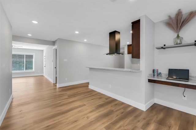 1403 S Chappell Hill Street, Brenham, TX 77833