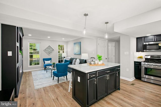 13461 PHOTO DR, Woodbridge, VA 22193