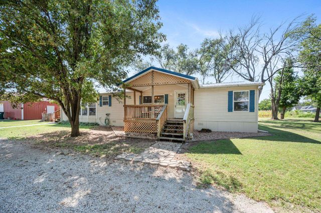 1201 SW 100th St, Augusta, KS 67010